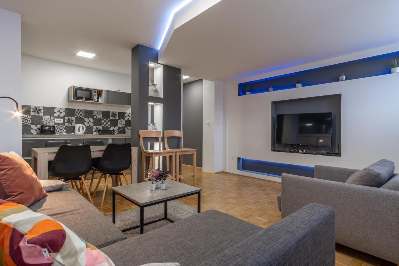 Apartments Park Siska Ljubljana Eksteriør billede